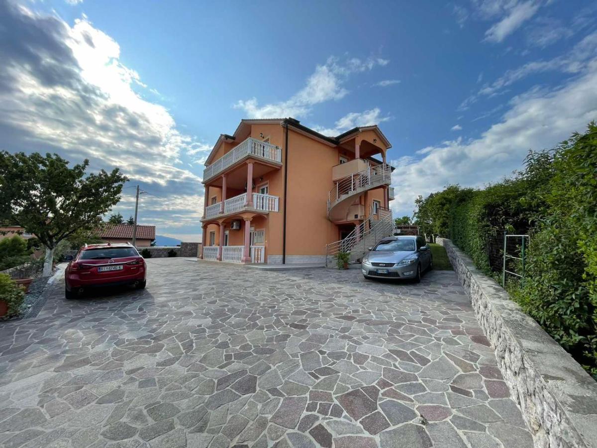 Apartamento Hill 3 Viskovo Exterior foto